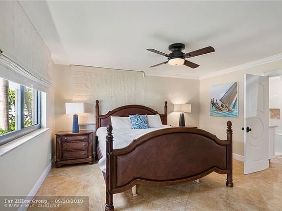 3rd image of 1594 S Ocean Ln #&-121-120