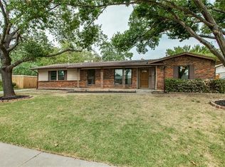 12634 Sunglow Ln, Farmers Branch, TX 75234