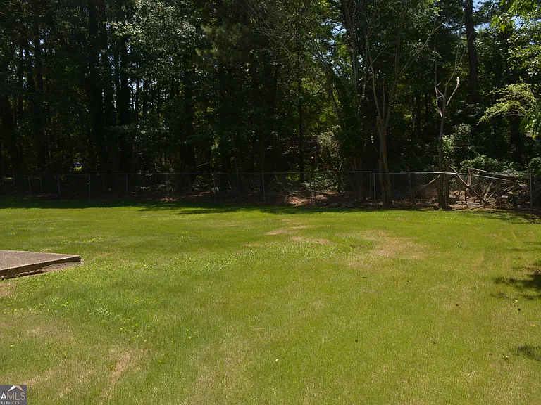 354 Roy Huie Rd — Photo 10
