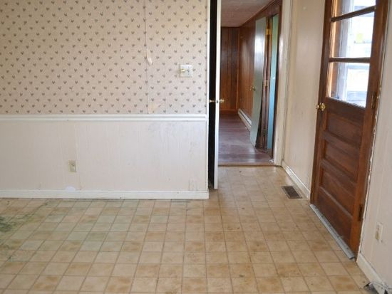 422 Winding Way Covington VA 24426 Zillow