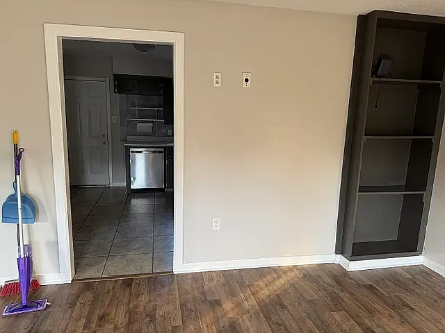 4 bed, 1416 sqft, $1,450 — Photo 3
