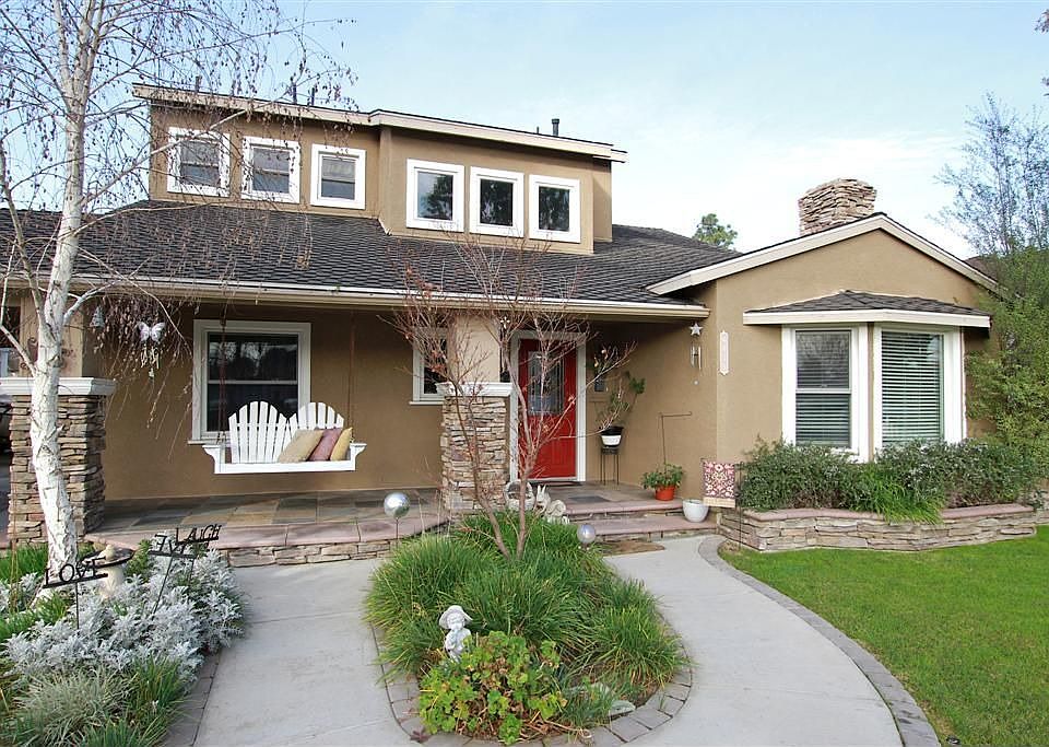 4451 Graywood Ave.