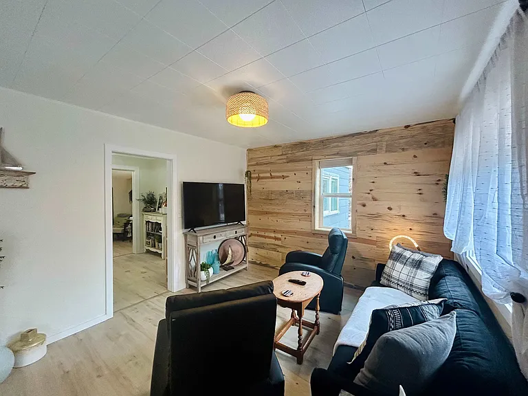 1021 W Mill Ave — Photo 6