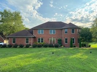 3733 Brady Ln, Hopkinsville, KY 42240