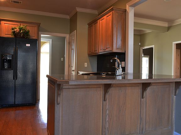 4th image of 109 Stoneridge Dr