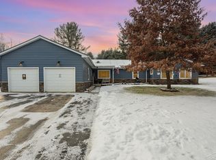 4651 Wildwood Dr, Gladwin, MI 48624