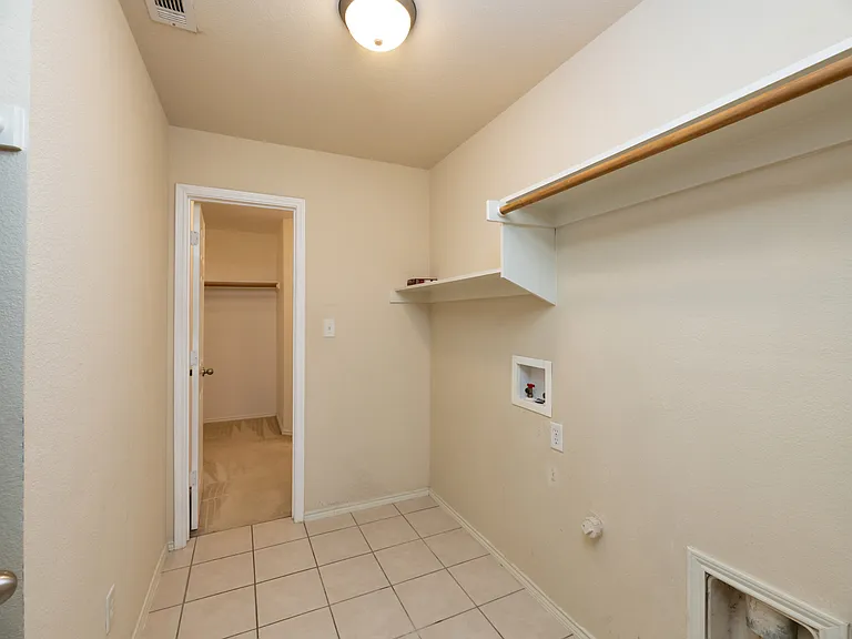 1200 Sierra Blanca Dr — Photo 10