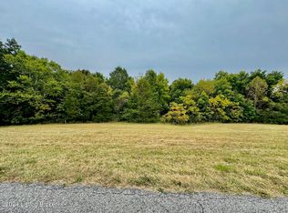 301 Hillsboro Ln, Springfield, KY 40069