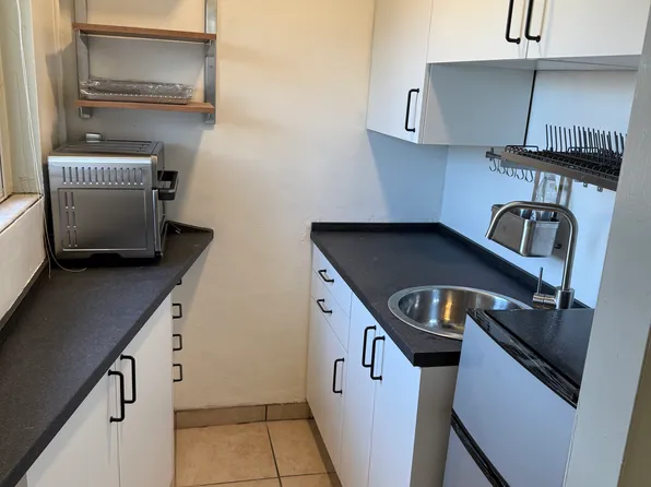 133 E Speedway Blvd APT 2, Tucson, AZ 85705