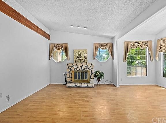 5th image of 4202 Walnut Grove Ave