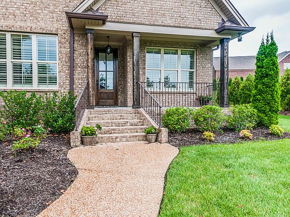3rd image of 2604 Baston Ct
