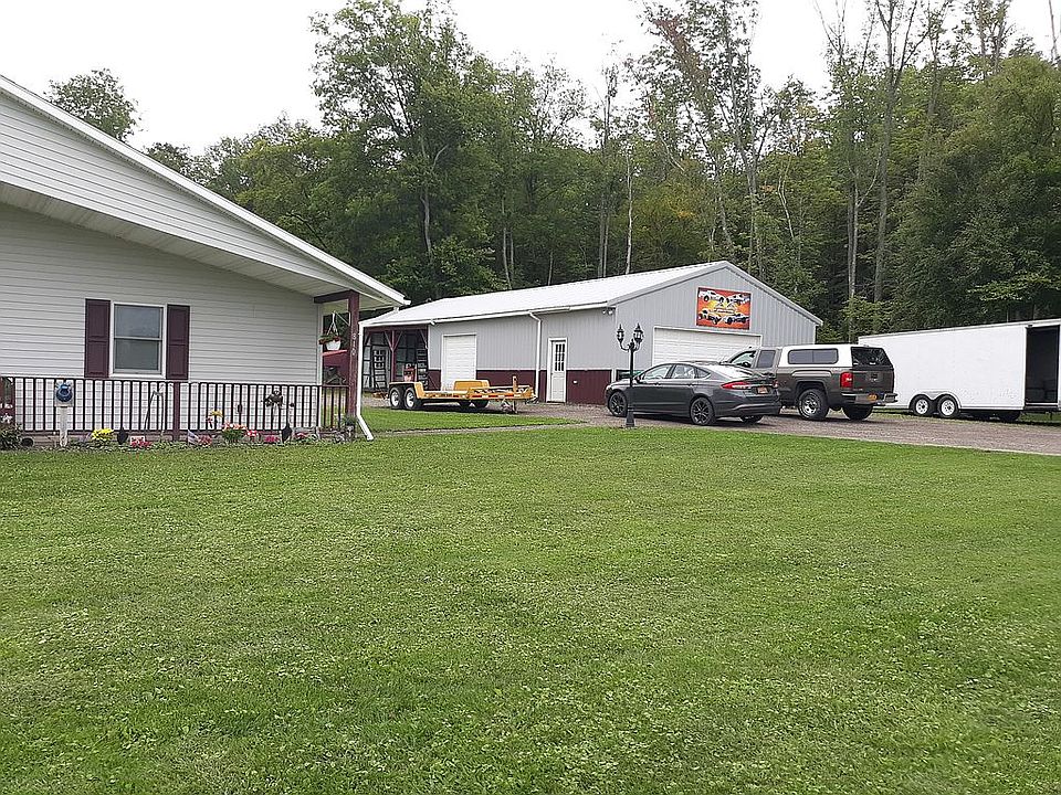 2nd image of 810 Steam Sawmill Hill Rd