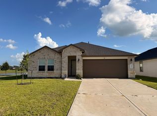 1210 Hughes Crossing Dr, Rosharon, TX 77583