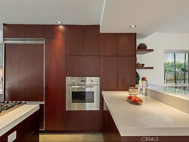 27 Driftwood St — Photo 16