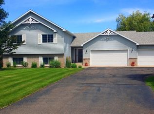 5927 Prairie Rose Dr, Saint Cloud, MN 56303