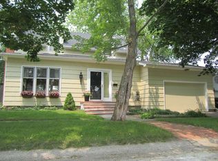602 N Van Buren St, Auburn, IN 46706