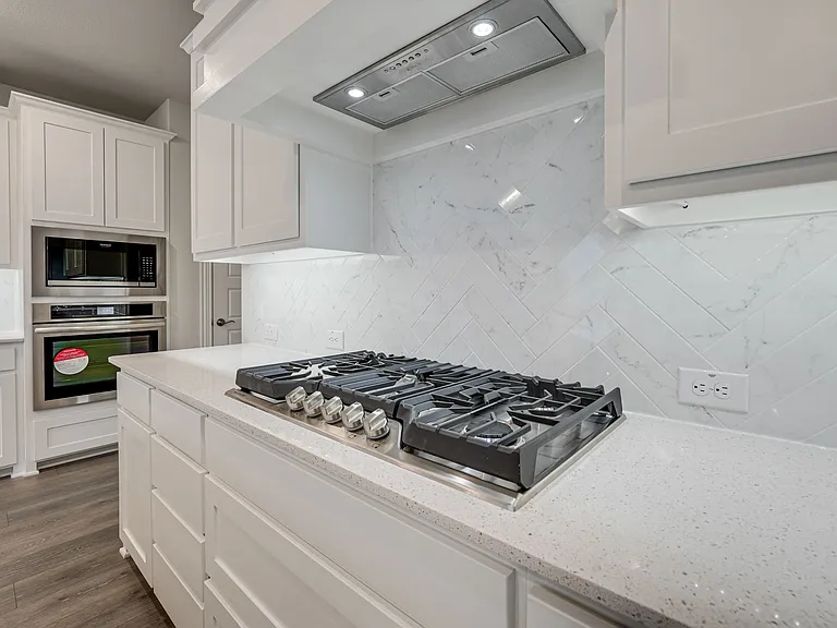 1903 McClane Dr — Photo 23