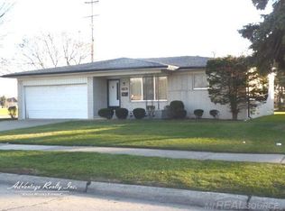 3950 Marlene Dr, Warren, MI 48092