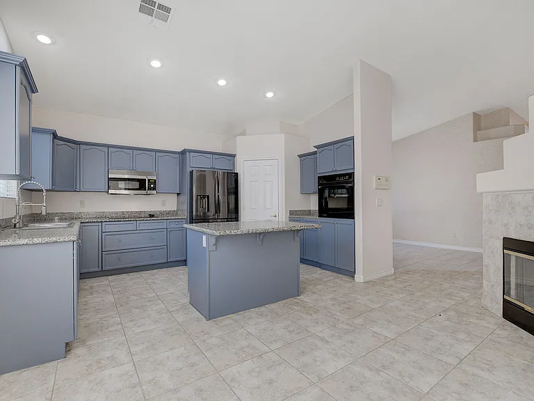 3051 Hills Of Gold Ct — Photo 24
