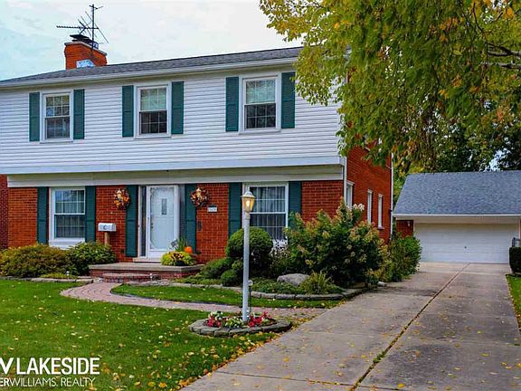 4th image of 21635 Grossedale St