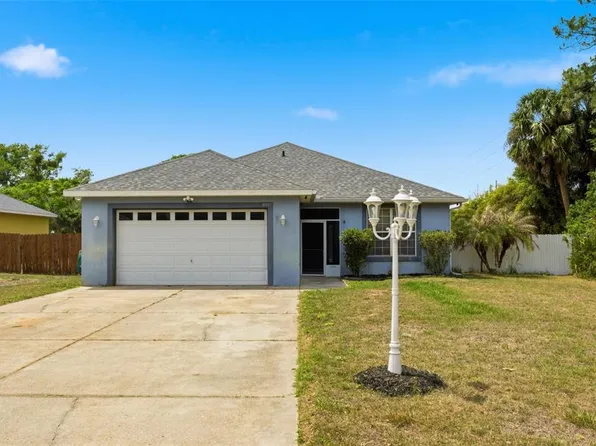 35937 Dawn Dr, Leesburg, FL 34788