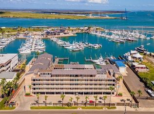 200 W Cotter Ave #D-4, Port Aransas, TX 78373