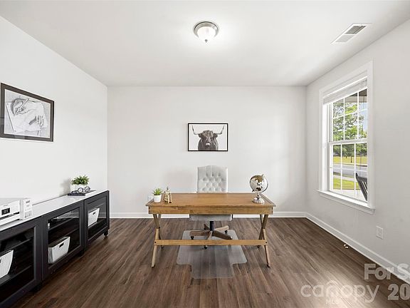 4th image of 4009 Tory Path Rd