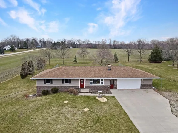 N3058 French Rd, Appleton, WI 54913