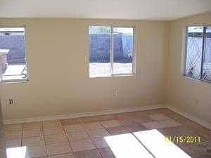 4th image of 137 E Buena Vista Ave