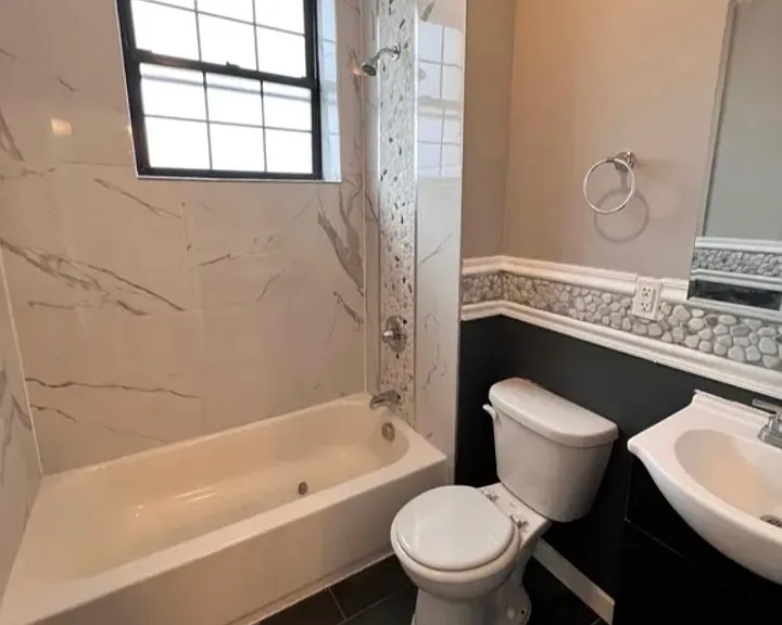 863 18th Ave #302A — Photo 3