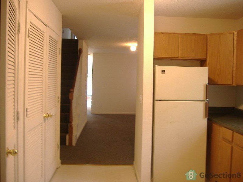 1st image of 107 Boston Ct