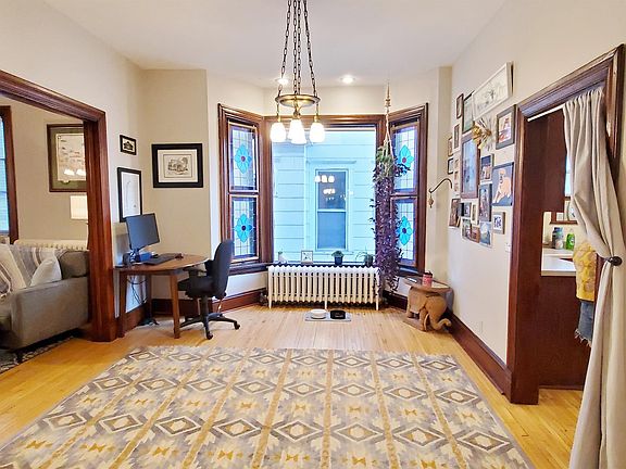 3rd image of 2748 Dupont Ave S #1