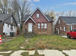 9227 Grayton St, Detroit, MI 48224