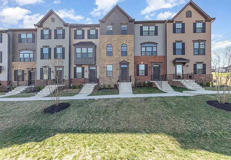 1208 Alum Spring Rd — Photo 1