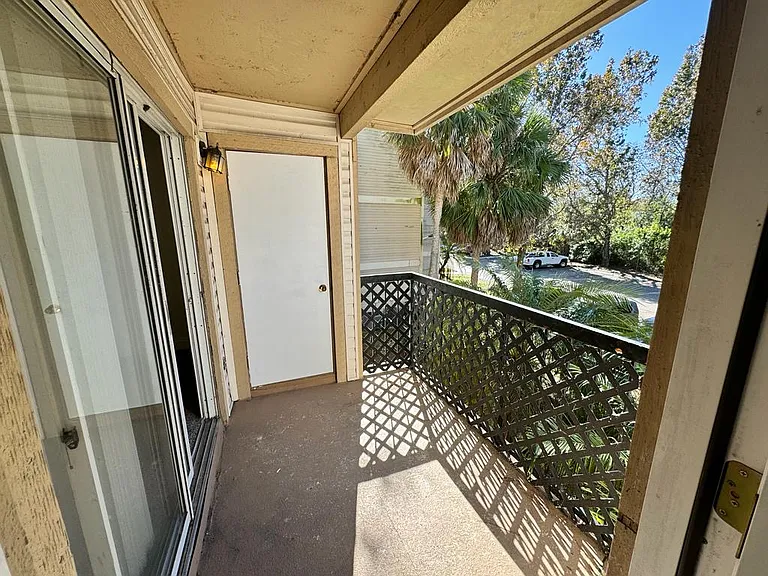 1940 Lake Atriums Cir #108 — Photo 14