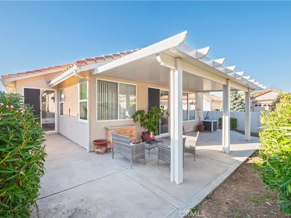 5774 Myrtle Beach Dr, Banning, CA 92220