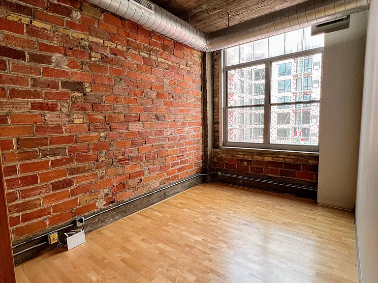521 S 7th St #408 — Photo 5