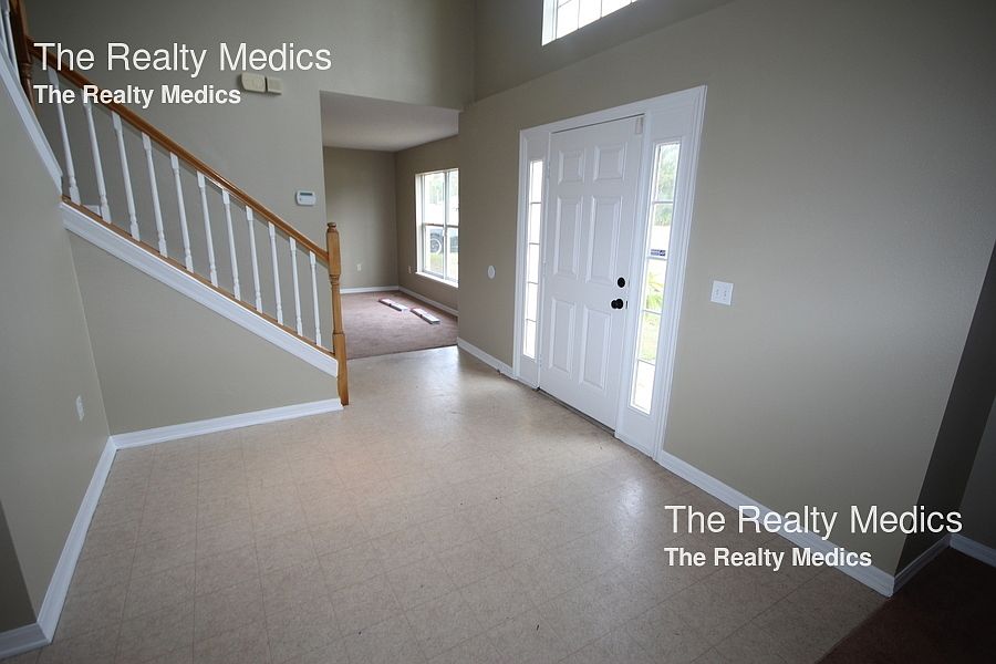 2nd image of 1675 Howland Blvd
