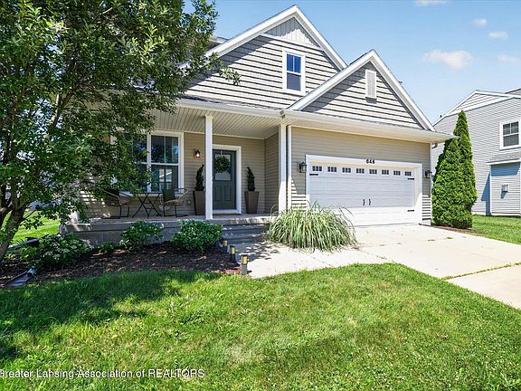 2nd image of 646 Buteo Dr