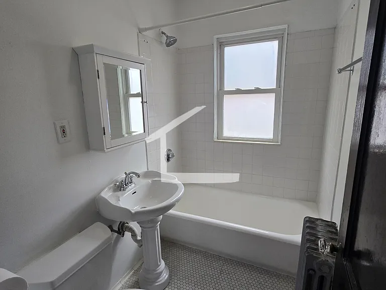 63 Montcalm Ave #1 — Photo 6
