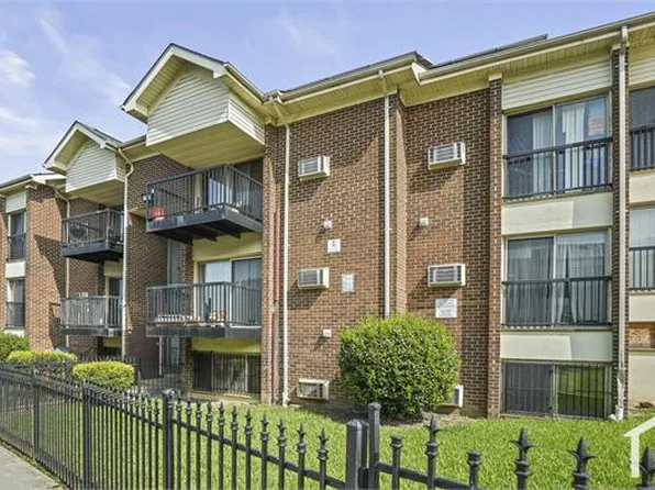 5311 E St SE, Washington, DC 20019