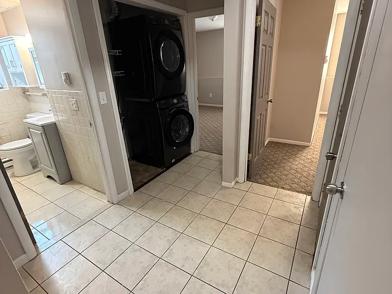 422 Spring St #1 — Photo 7