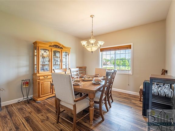 5th image of 4185 Obie Ln