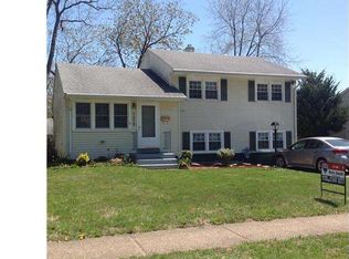 1015 Gallery Rd, Wilmington, DE 19805