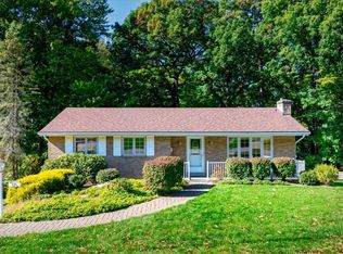 126 Timberlane Dr, Pittsburgh, PA