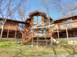 498 Albany Dr, Four Seasons, MO 65049