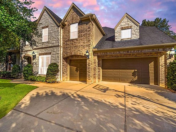 2nd image of 43 Nocturne Woods Pl