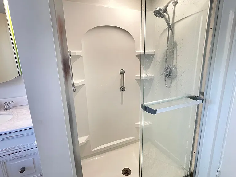 176 Harmony Ct — Photo 18