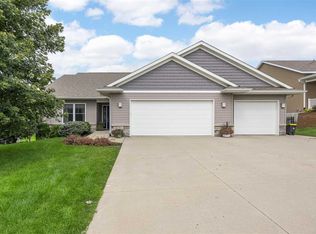 846 Camp Cardinal Rd, Iowa City, IA 52246