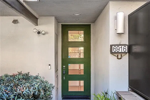 4 bed, 2378 sqft, $6,499 — Photo 1
